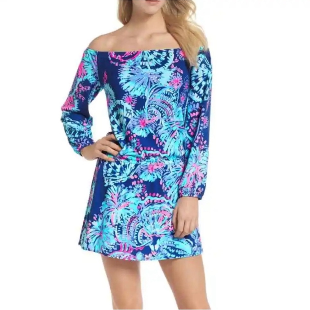 Lilly Pulitzer Lana Skort Romper
Deep Indigo Gypsea Girl Off the Shoulder. XL